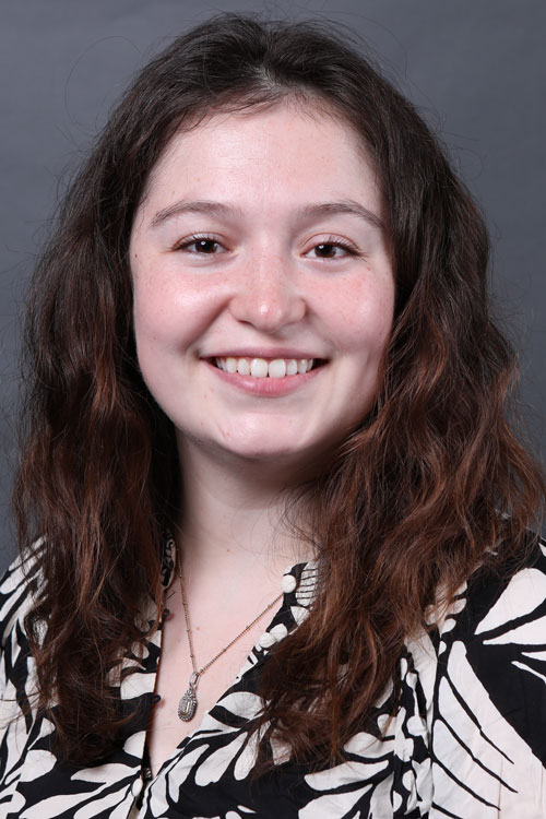 Headshot of jimena kilian