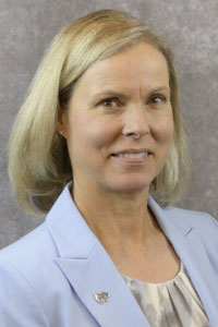 Headshot of Dr. Elizabeth Davis.