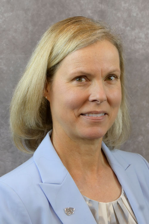Headshot of Dr. Elizabeth Davis.