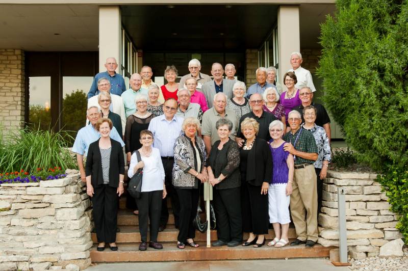 Class of 1964 with spouses