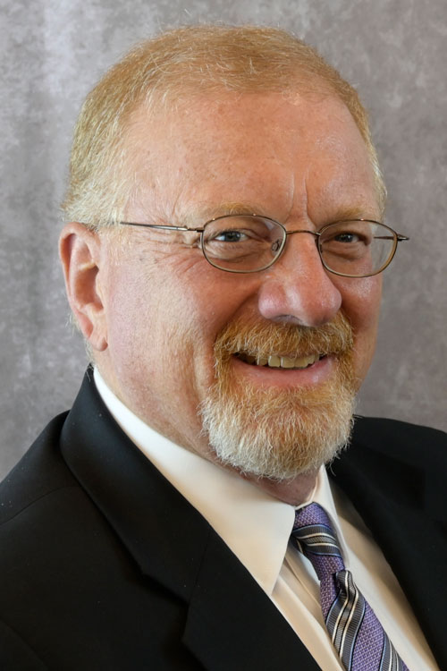 Headshot of mike apley