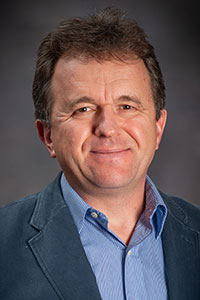 Dr. Roman Pogranichniy