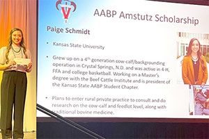 Paige Schmidt receives Amstutz Scholarship at AABP conference